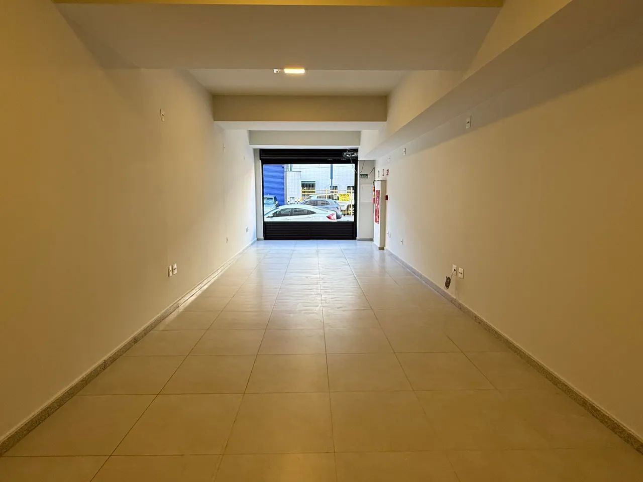 Loja novinha e com movimento para venda - Foto 3