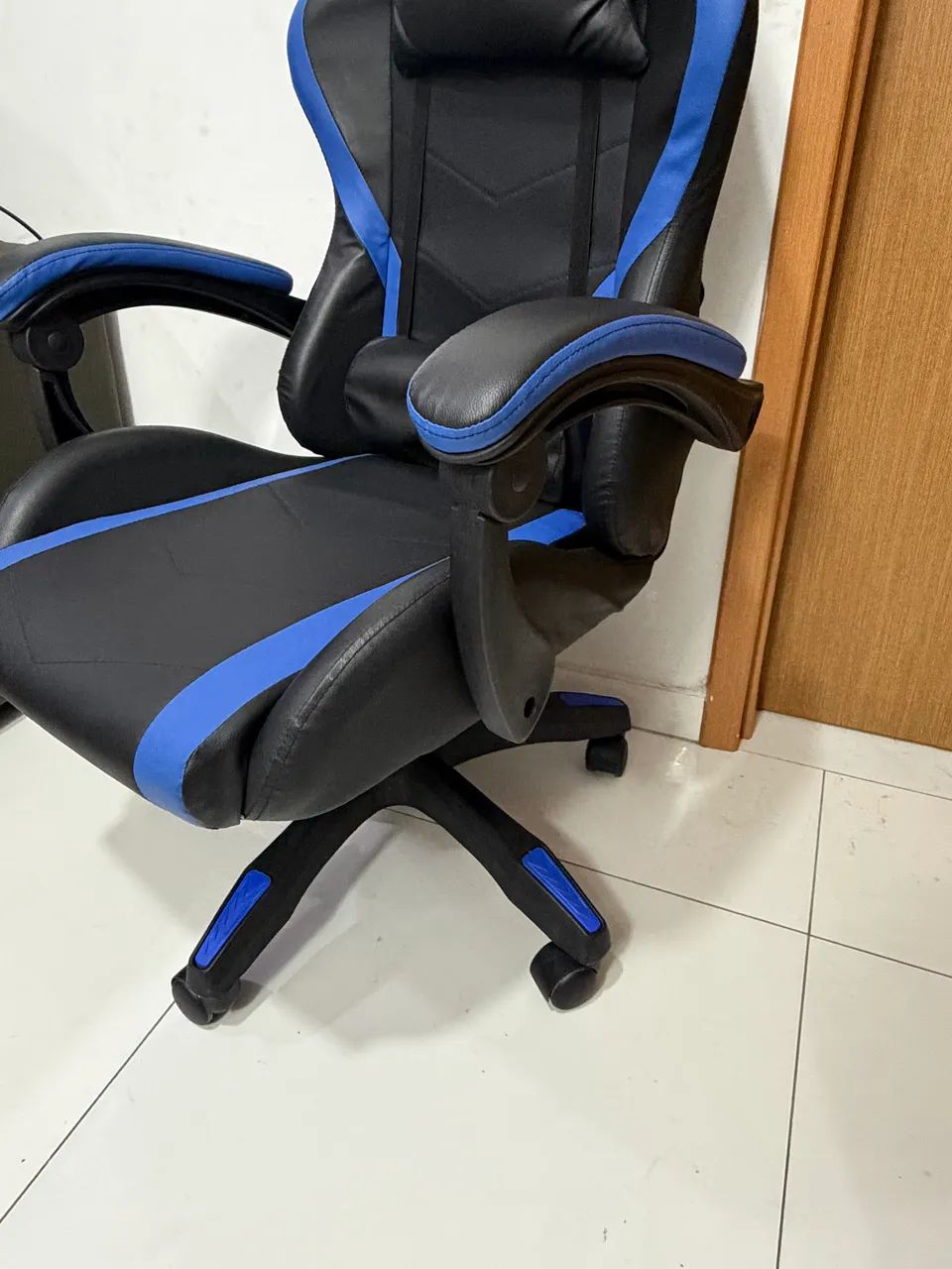 Cadeira gamer GT gamer NOVA montada apenas para foto  - Foto 5