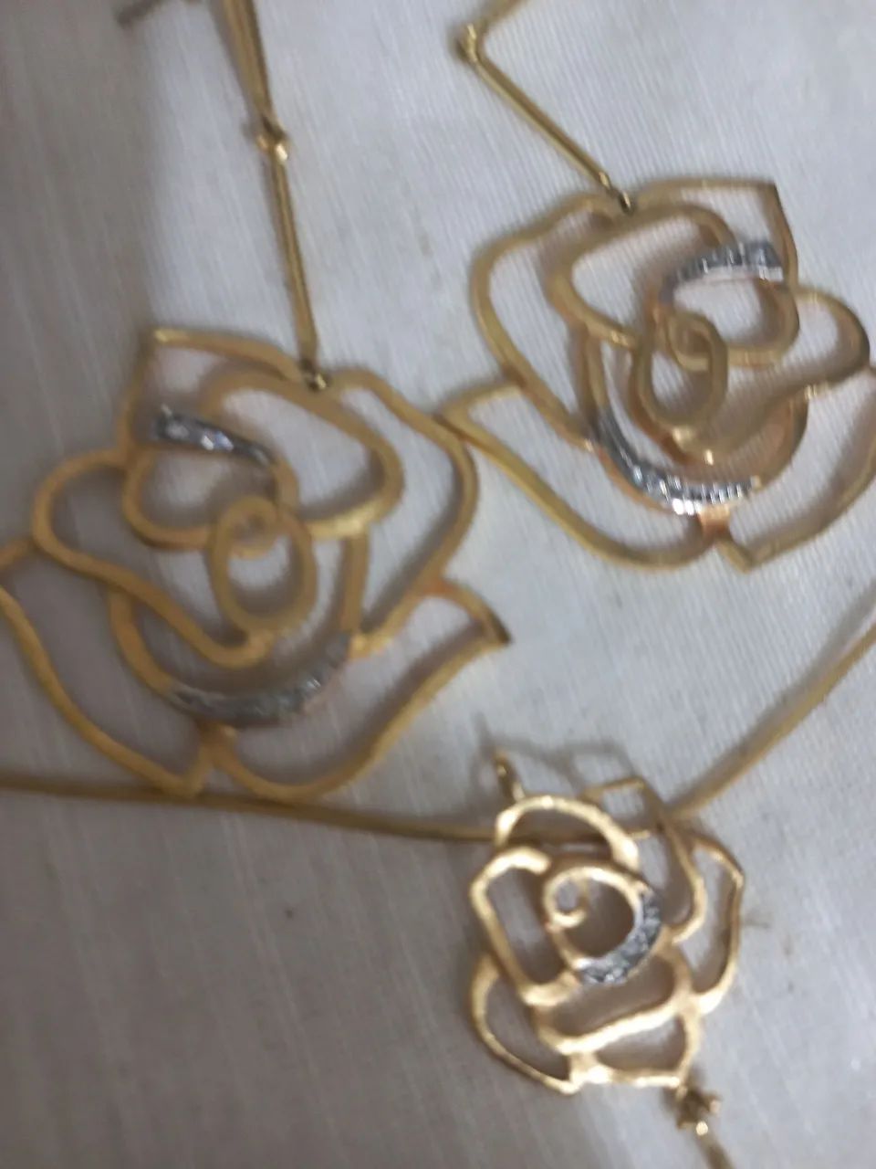 Peças foleadas a ouro 18K 