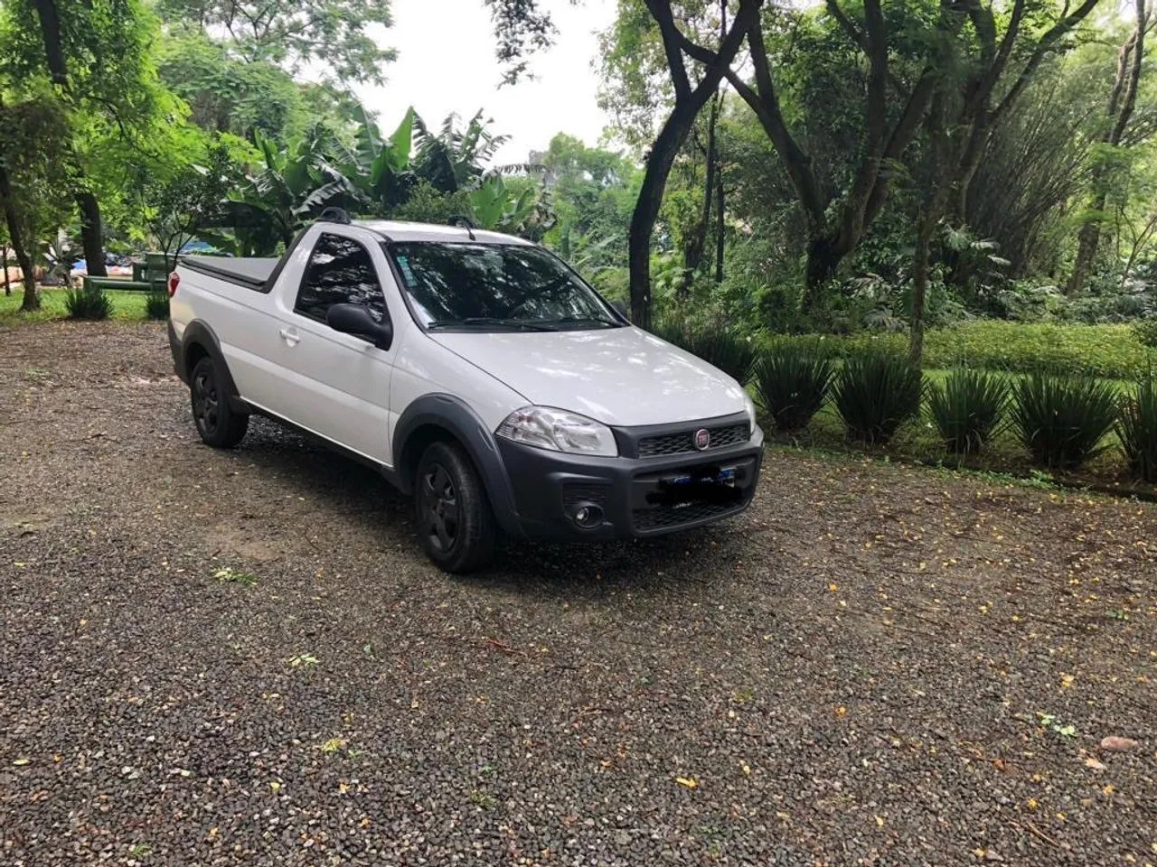 Fiat Strada Working Hard 1.4 Fire Flex 8V CS 2017 - Foto 2