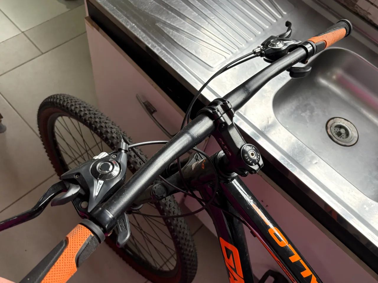 Bicicleta Gallo Aro 26 MTB Suspensão e Freio a Disco - Foto 3