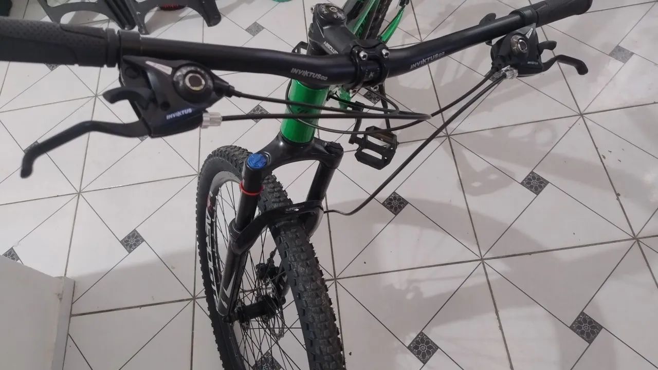 Bicicleta aro 29 quadro 17 - Foto 5