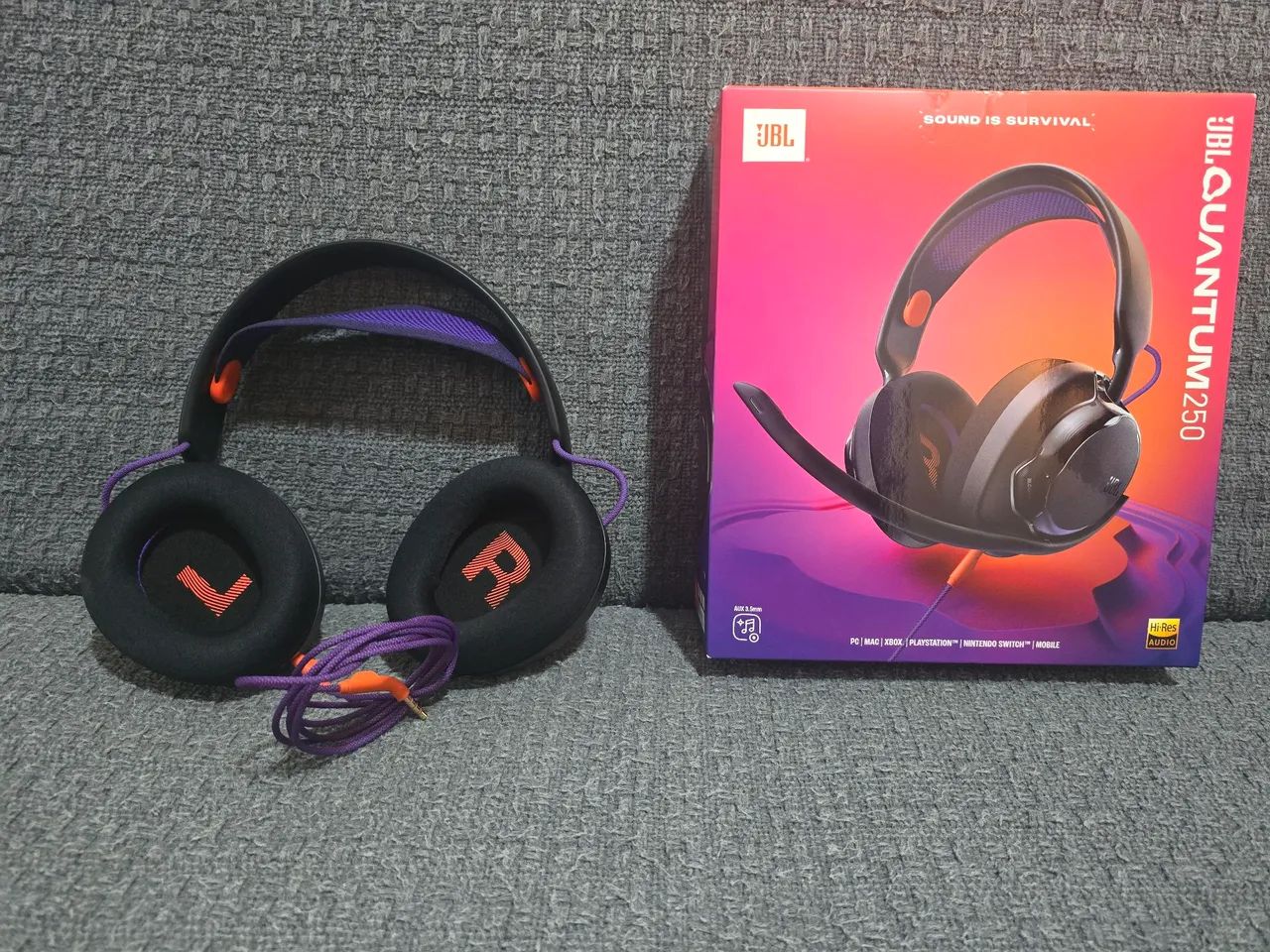 JBL Quantum 250 & Quantum 100 - Foto 3
