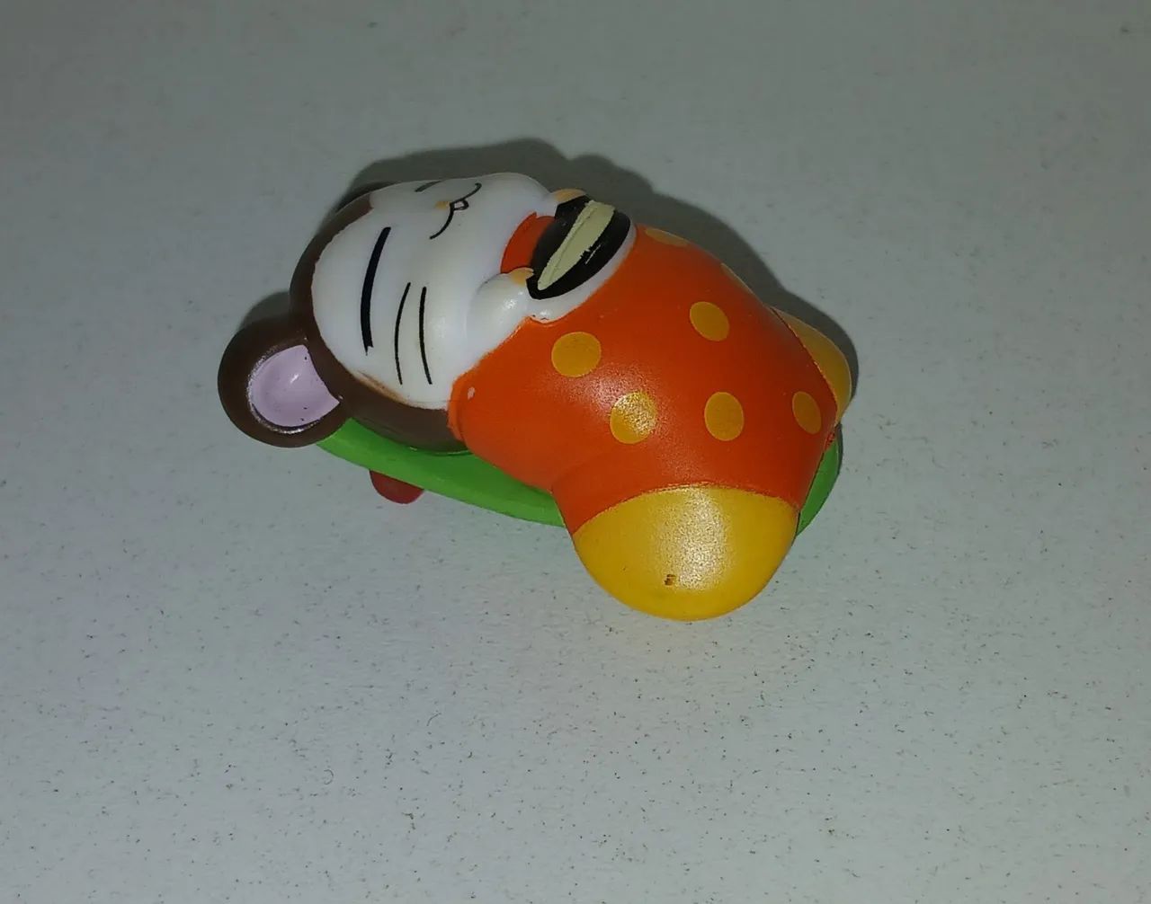BONECO MINIATURA MINI HAMSTER HAMTARO SONINHO DORMINDO - Foto 2