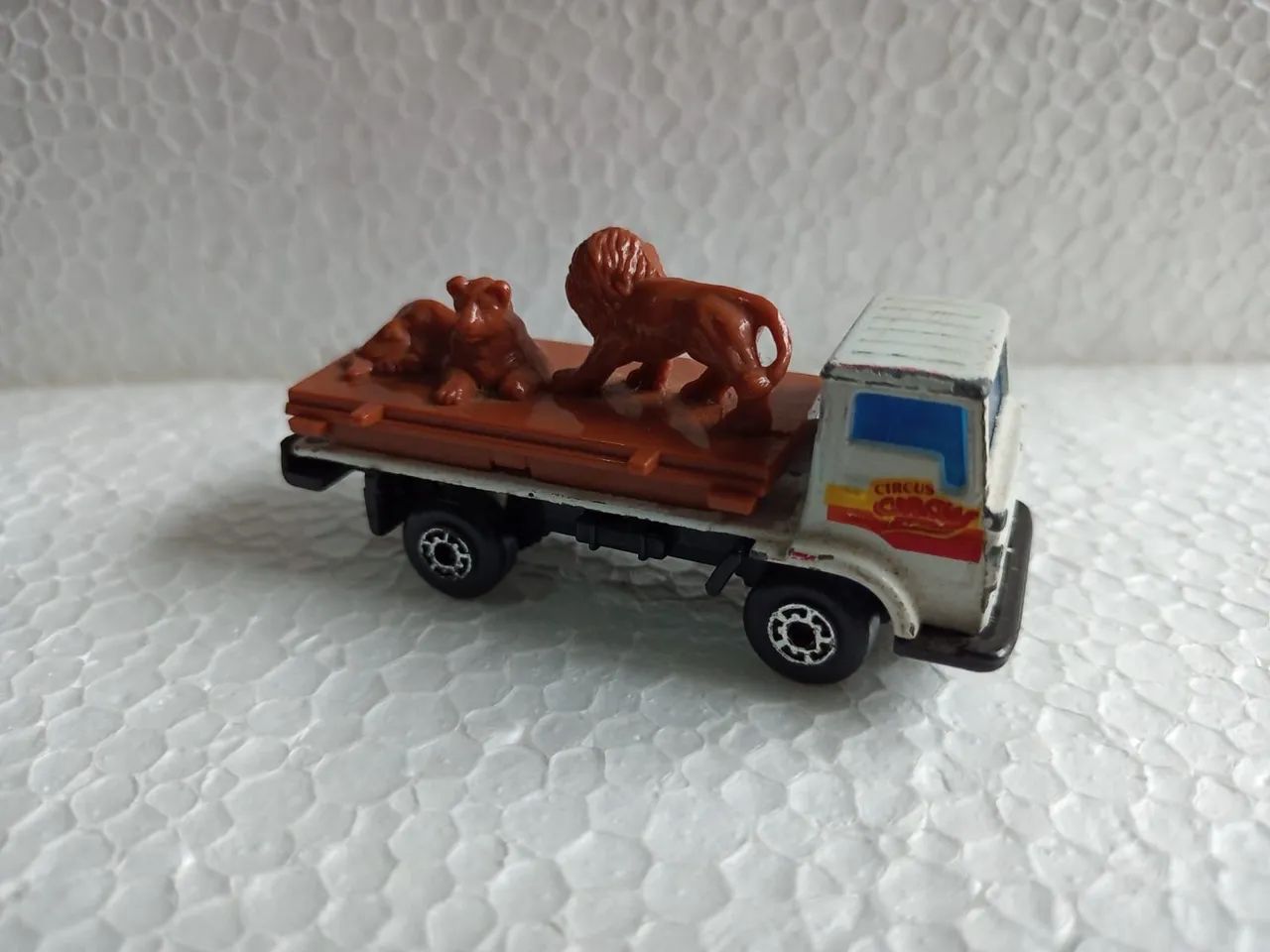 Carrinho Matchbox caminhão Dodge Commando 