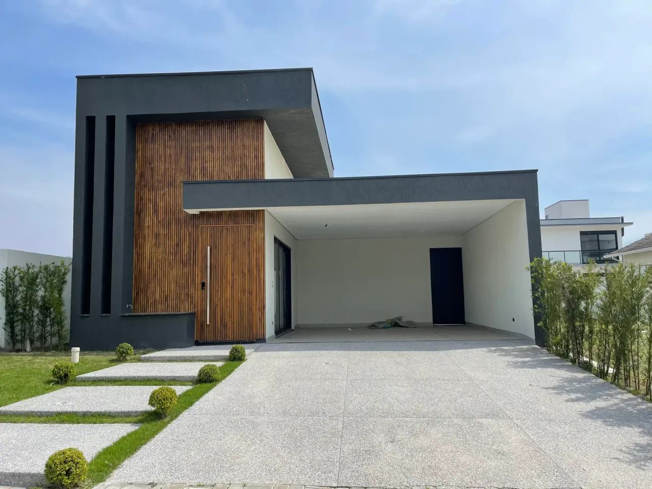 CONDOMINIO BRISAS - MOGI DAS CRUZES -SP
