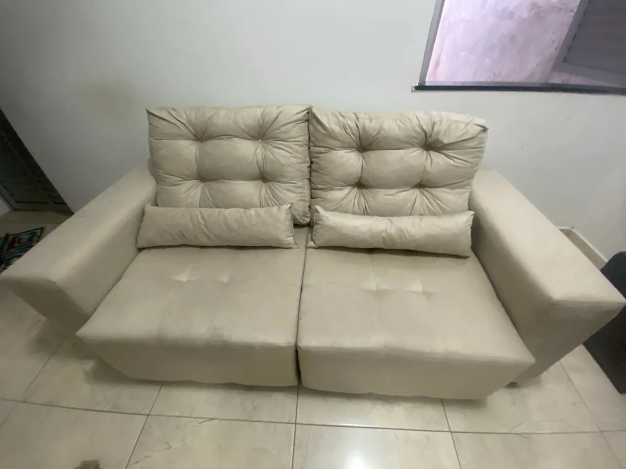 Sofá retrátil e reclinável espuma de alta densidade D33