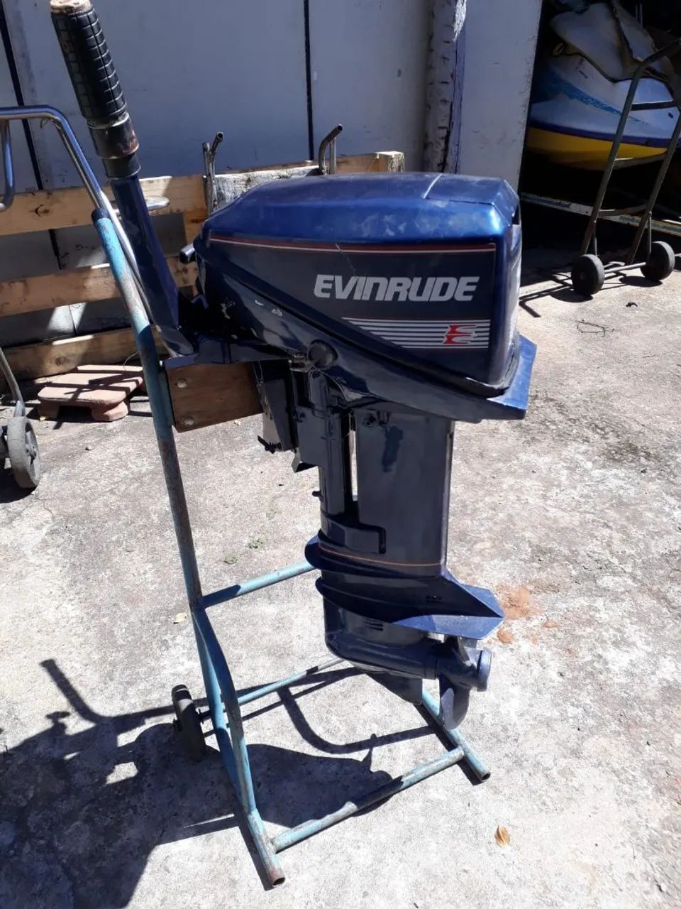 MOTOR DE BARCO EVINRUDE 