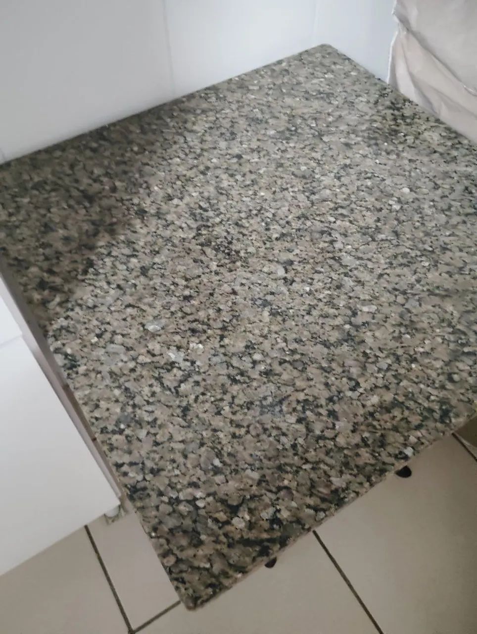 Mesa com pedra de mármore ( sem cadeiras) - Foto 4