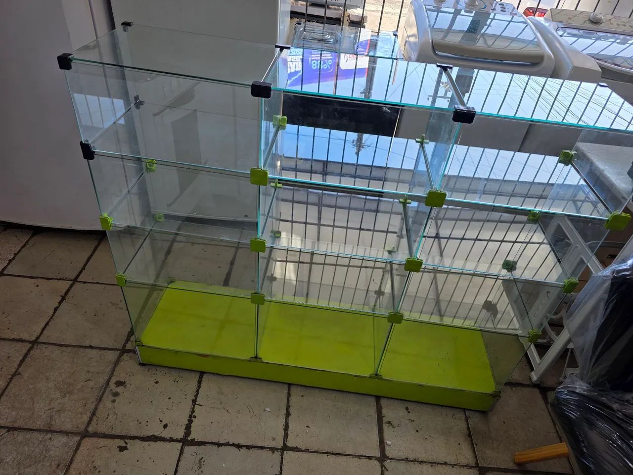 Balcão Expositor de vidro 