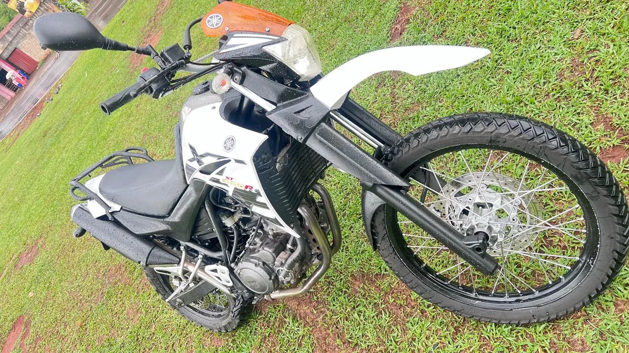 Xt 660