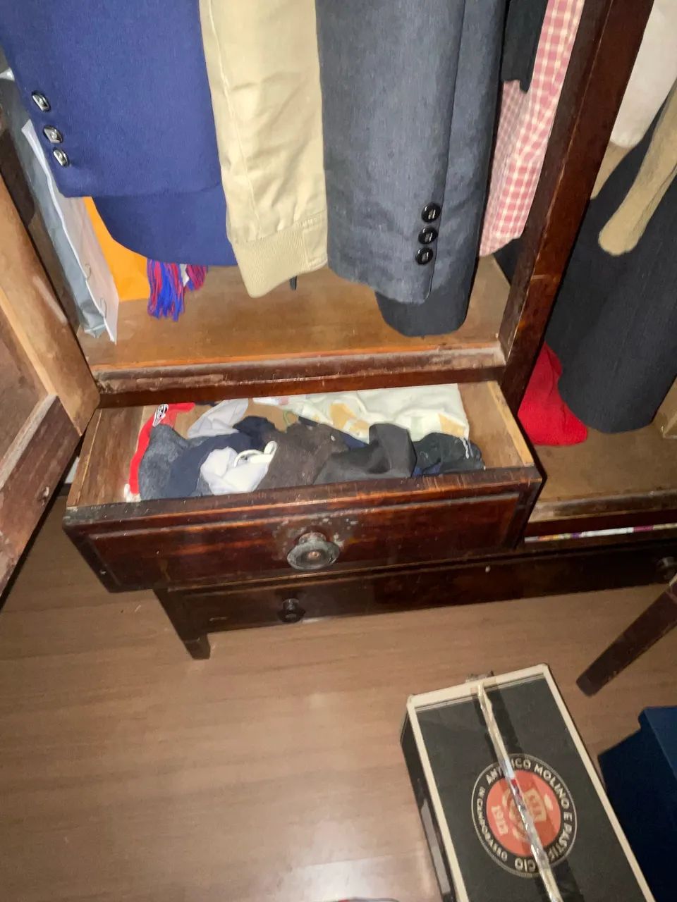 Guarda roupa antigo estilo veneziano - Foto 3