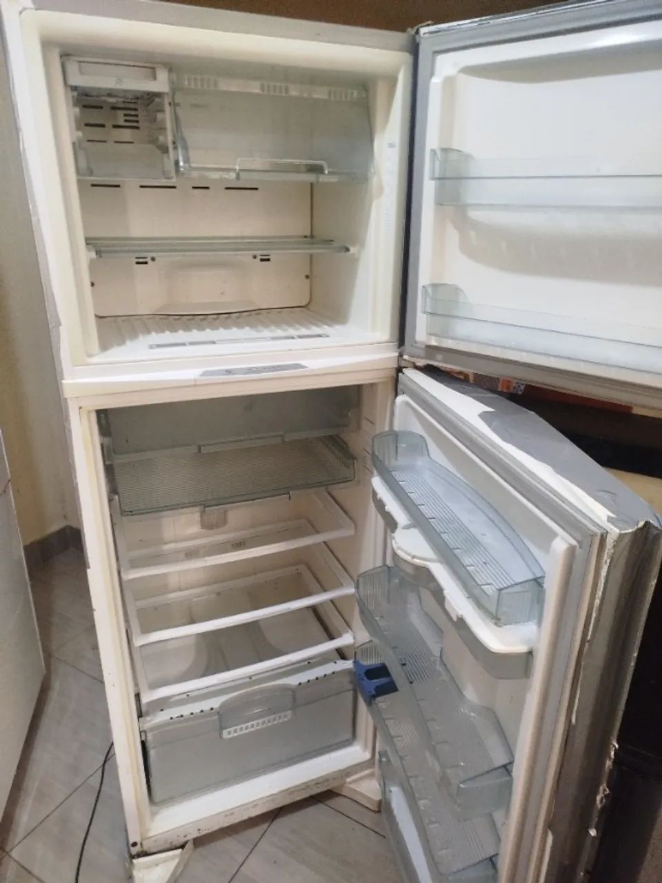 Geladeira frost free Brastemp 438 Litros. - Foto 3