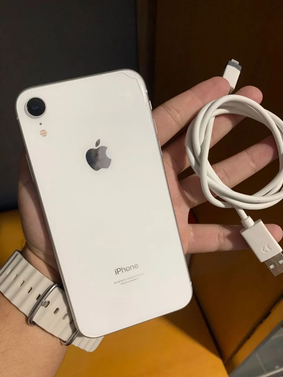 iPhone XR Branco 128 GB - Foto 2