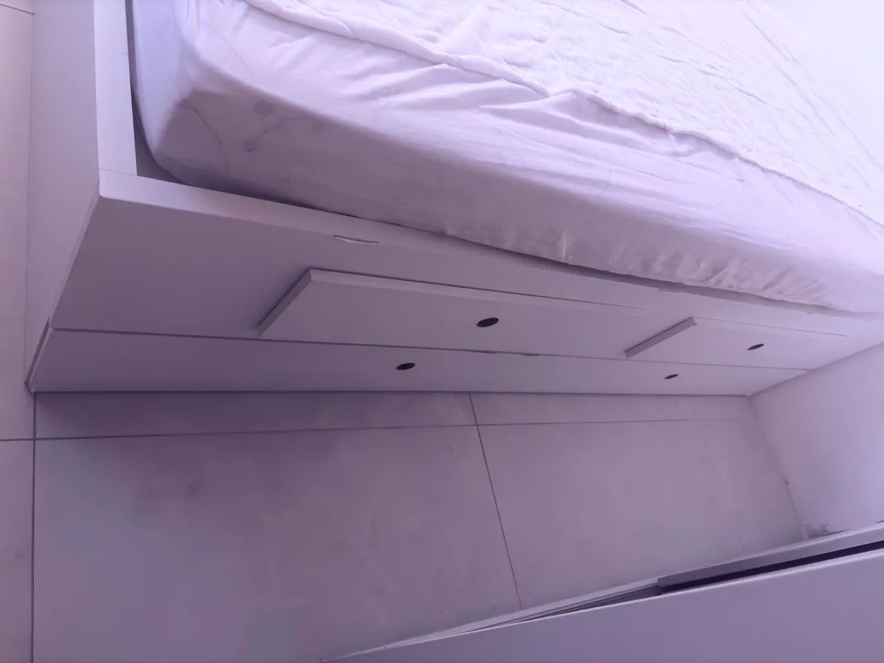 Vendo cama com bicama e colchões  - Foto 3