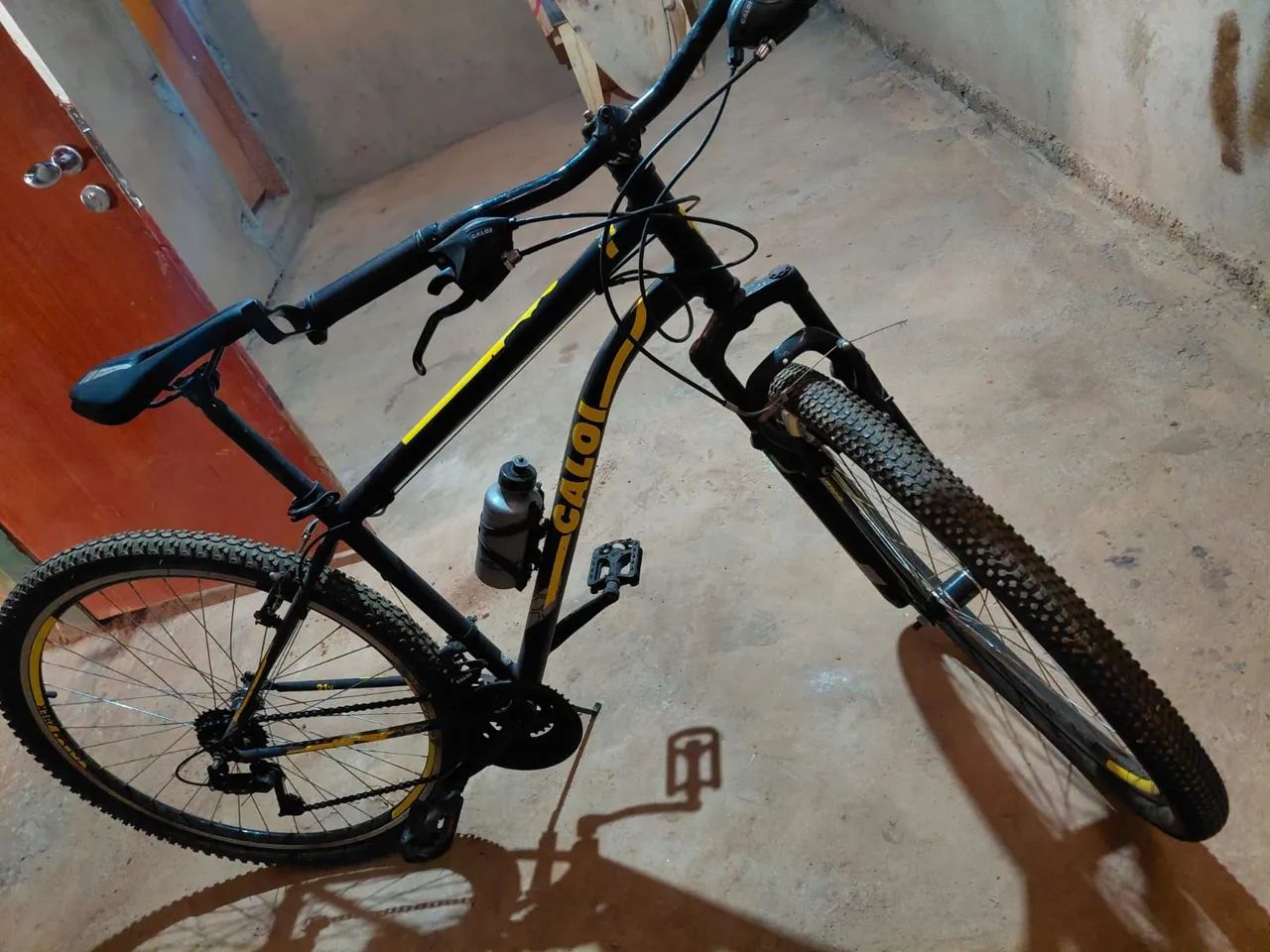 Vendo bicicleta aro 29  - Foto 3