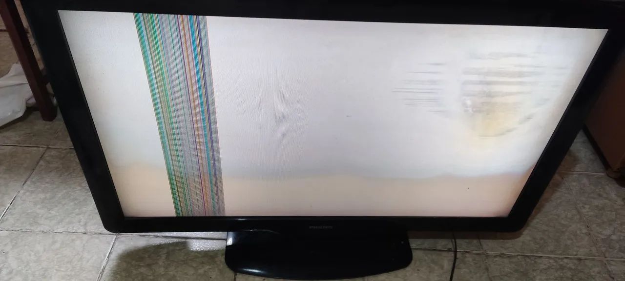 Vendo tv Philips 40" - Foto 2