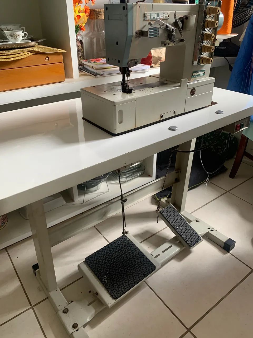 Vende-se Máquina industrial goleira - Foto 3