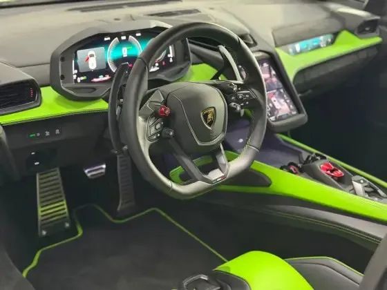 Lamborghini Temerário 4.0 V8 Bi-Turbo Aut. 2026, foto 9 de 13
