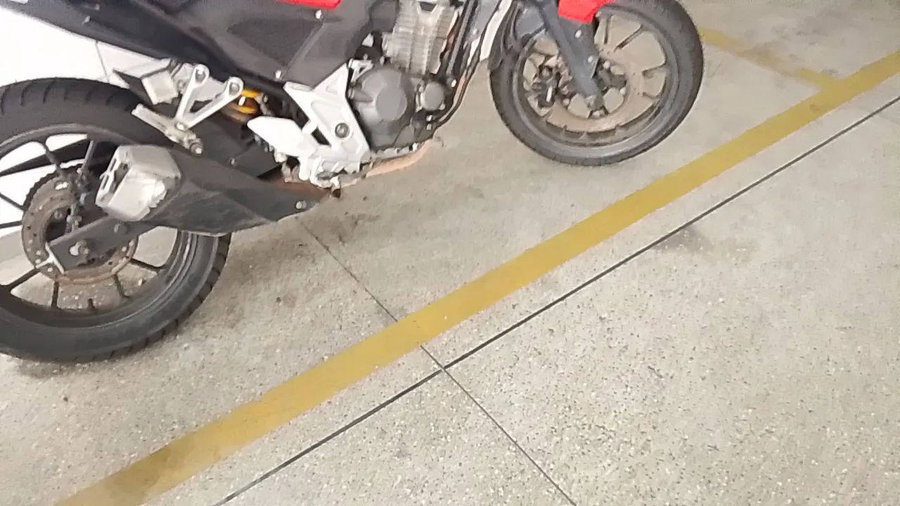 CB 300f - Foto 2