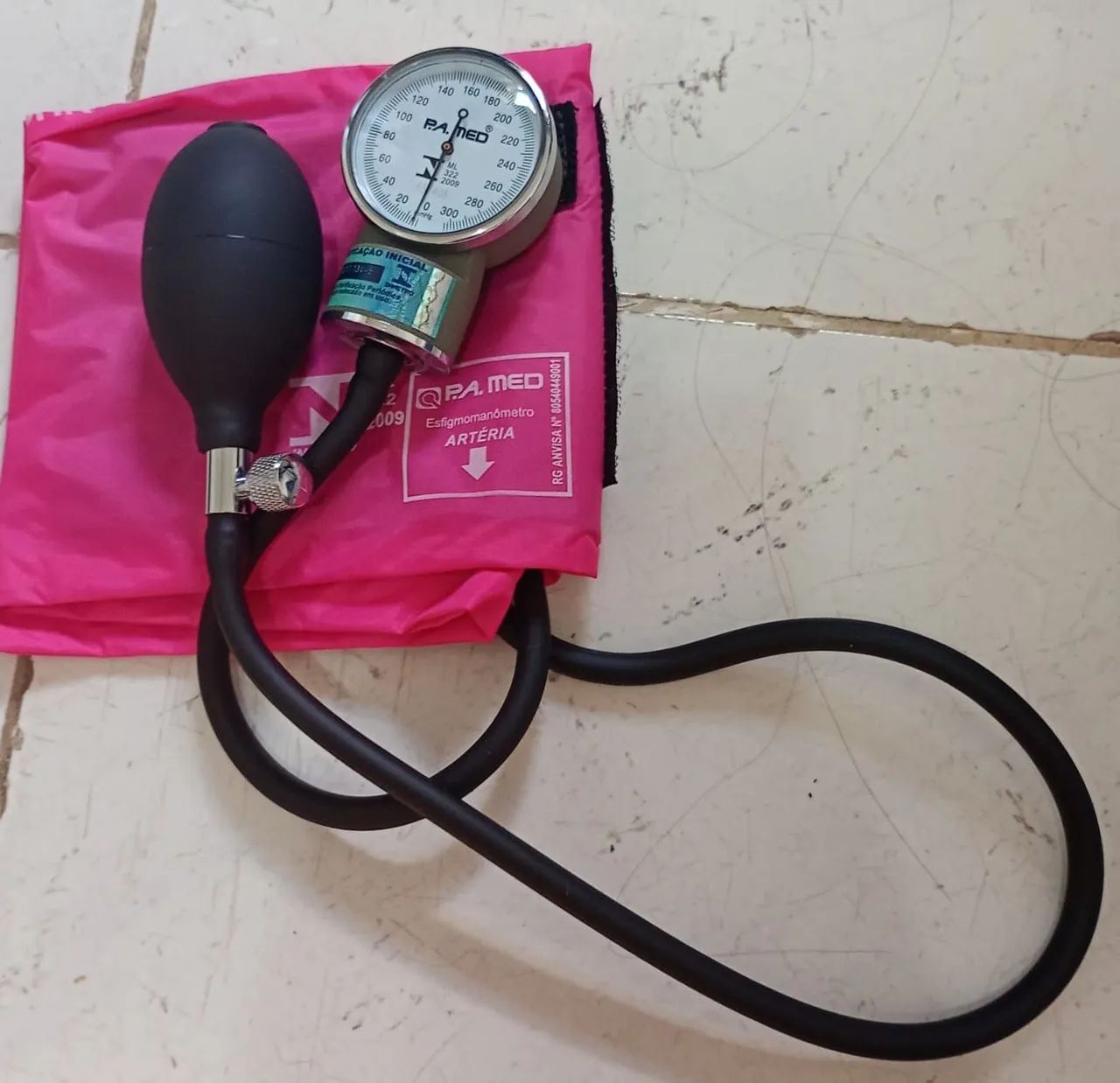 Esfigmomanômetro e estetoscópio <br>R$100 - Foto 3
