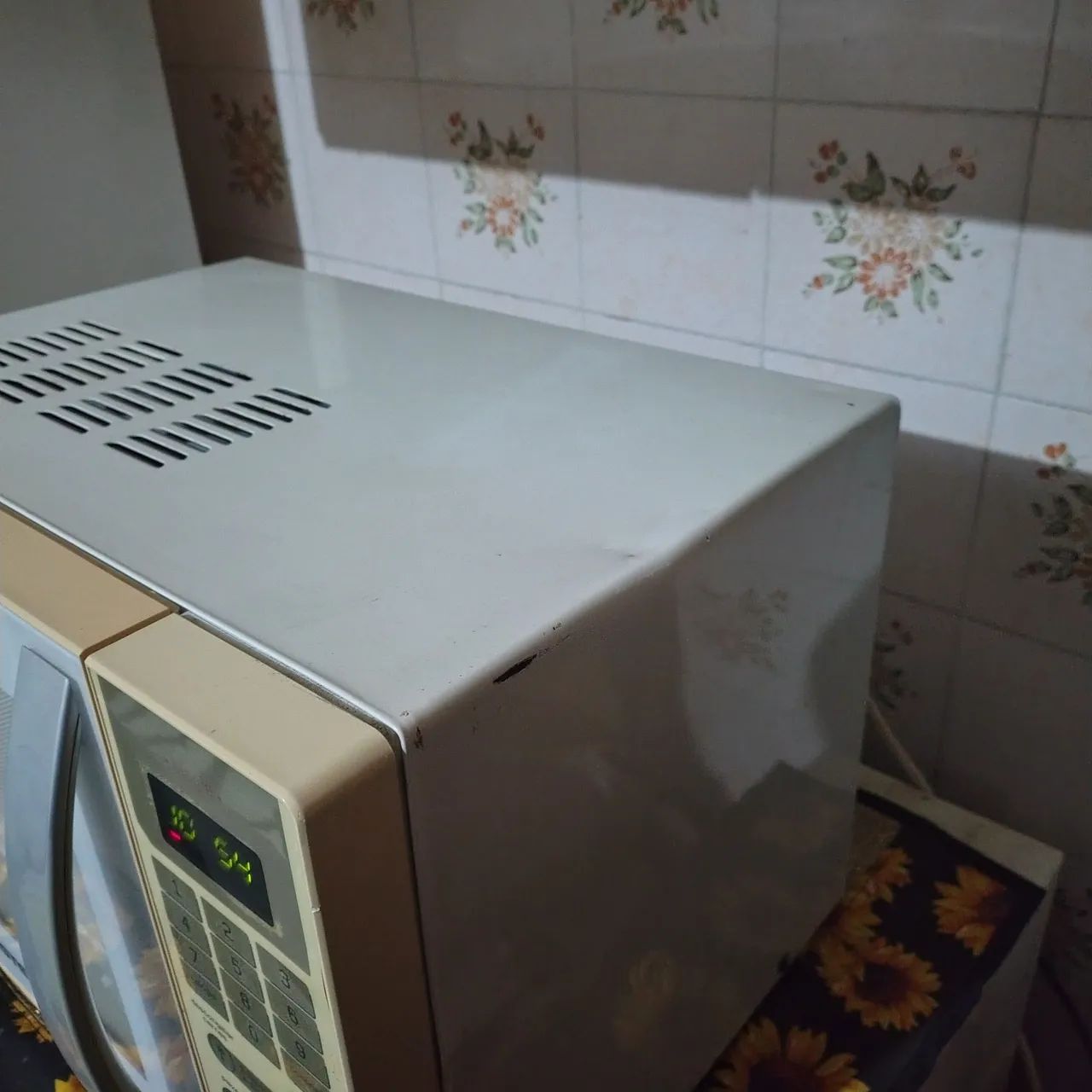 Microondas Brastemp 18L (Para reparo) - Leia a descrição - Foto 4