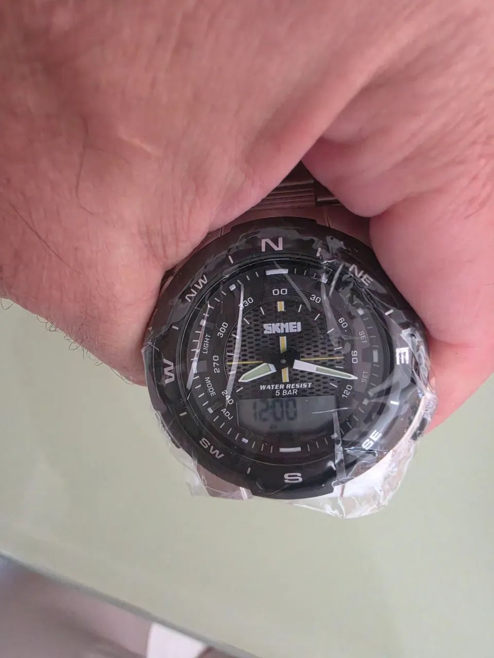 Relógio Skmei modelo 1370 com pulseira Aço inox  - Foto 3