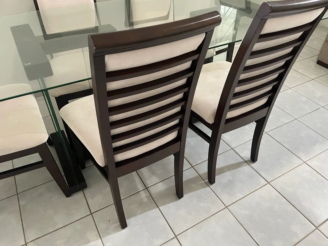 Mesa de jantar Jacauna com 06 cadeiras  - Foto 2