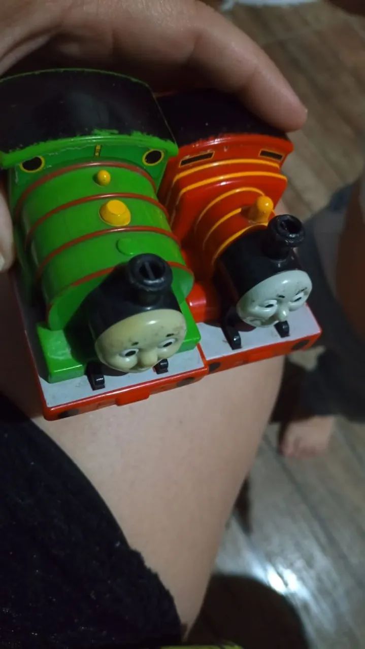 Carrinho antigo infantil Thomas 