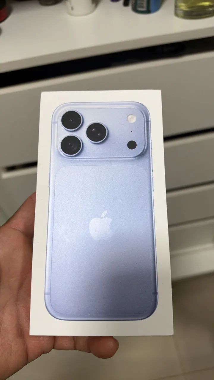 iPhone 18 Pro 256Gb lacrado Azul - Foto 2