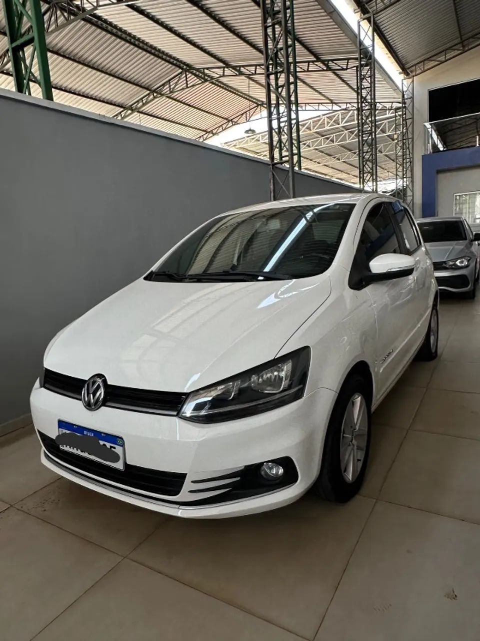 Volkswagen Fox Comfortline 1.0 Flex 8V 5P 2015 - Foto 2
