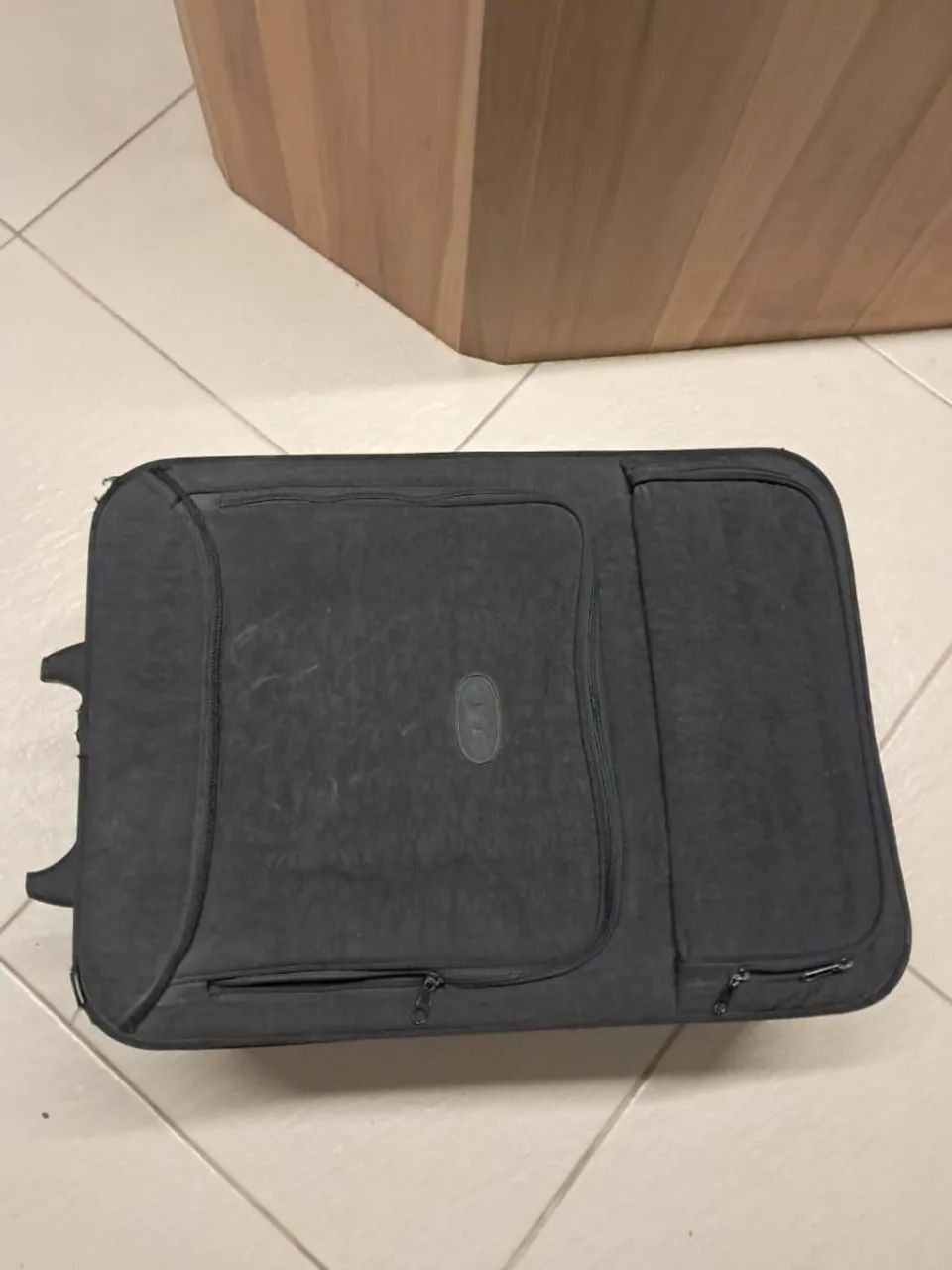 Vendo jogo de 3 malas pretas - Foto 2