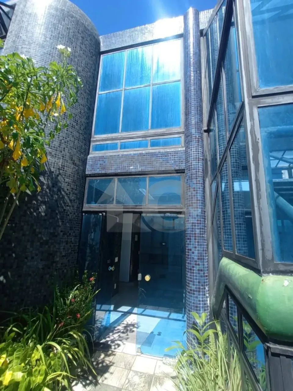 Edifício Comercial Para Venda no Luzia com Recepções e 14 Salas - Foto 2