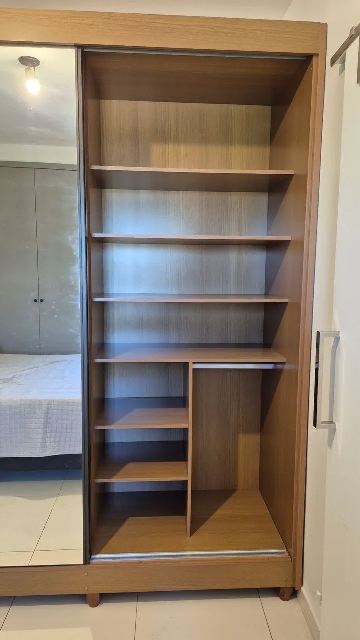 Guarda roupa MDF / 2 portas de correr com espelho - Foto 5