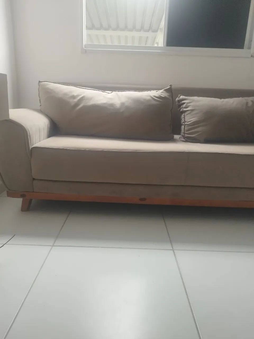 Elegante sofá de 2.30 mtrs - Foto 2