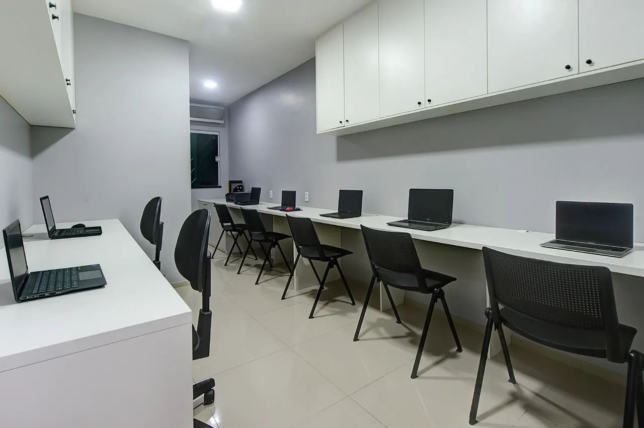 Sala comercial projetada para alugar na Maraponga - Fortaleza/CE