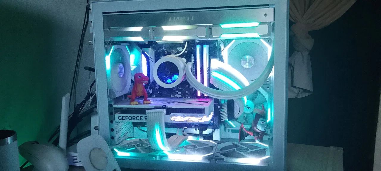 Lian Li O11 Dynamic Mini - Redragon Edition - Foto 2
