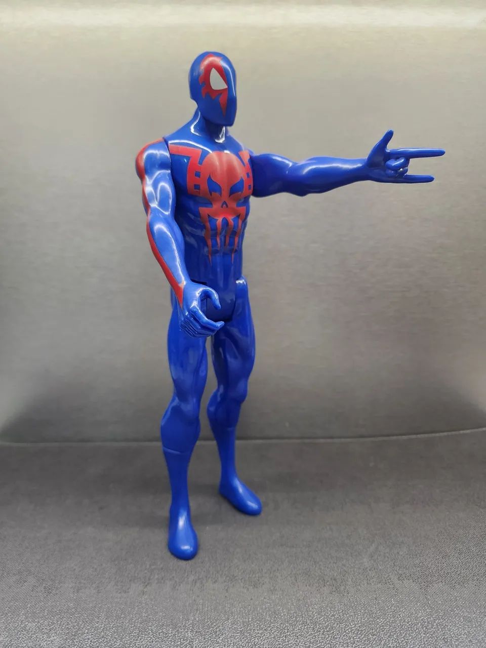 Boneco Marvel Homem Aranha 2099 30cm - Foto 3