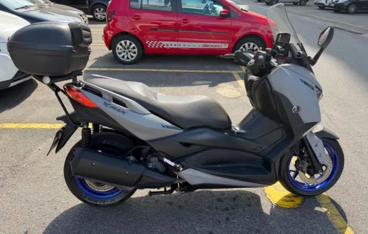 Yamaha XMAX 250 ABS 2022 - Foto 2