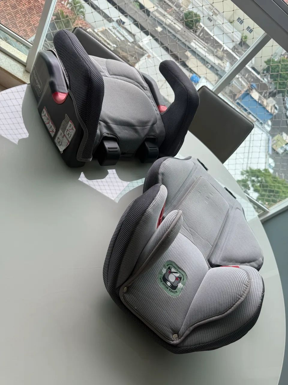 Vendo assento e encosto  de carro para  criança.  - Foto 2