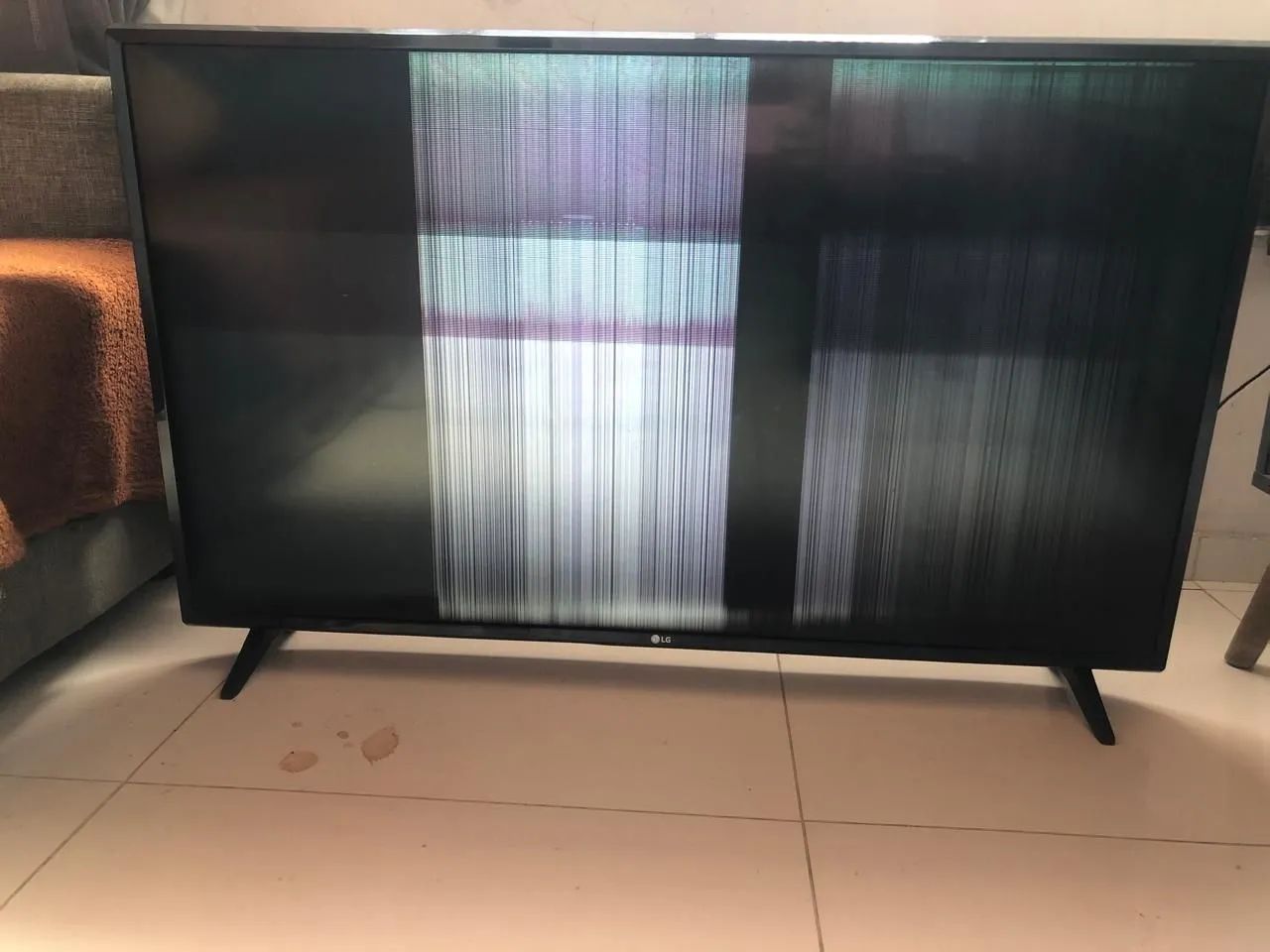 Vende se tv LG 42 polegadas 