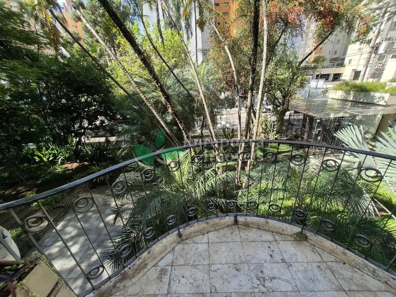 110 m², 3 quartos sendo 1 suíte e 2 vagas, fora de rota em Moema Pássaros. - Foto 5