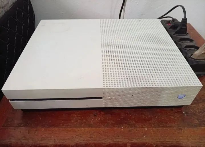 Vende-se Xbox one s  - Foto 3