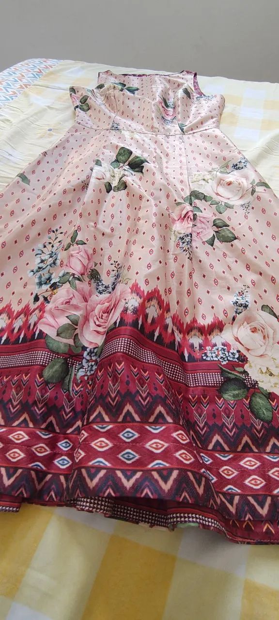 Vestido Midi Floral - Foto 4
