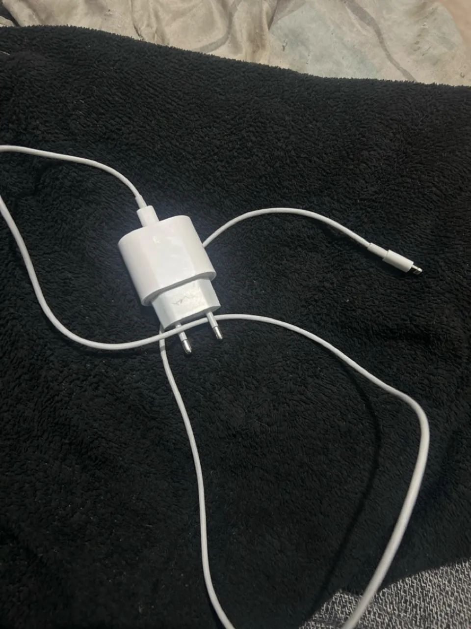 CARREGADOR DE IPHONE