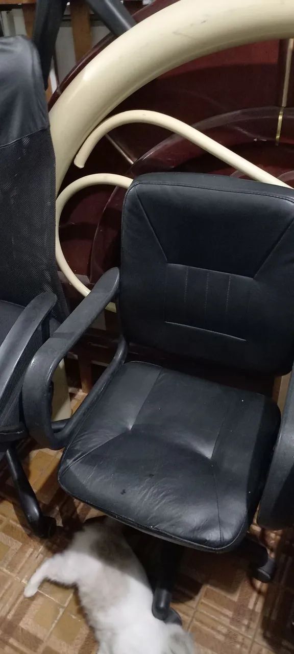 Cadeira de Escritório preta  - Foto 2