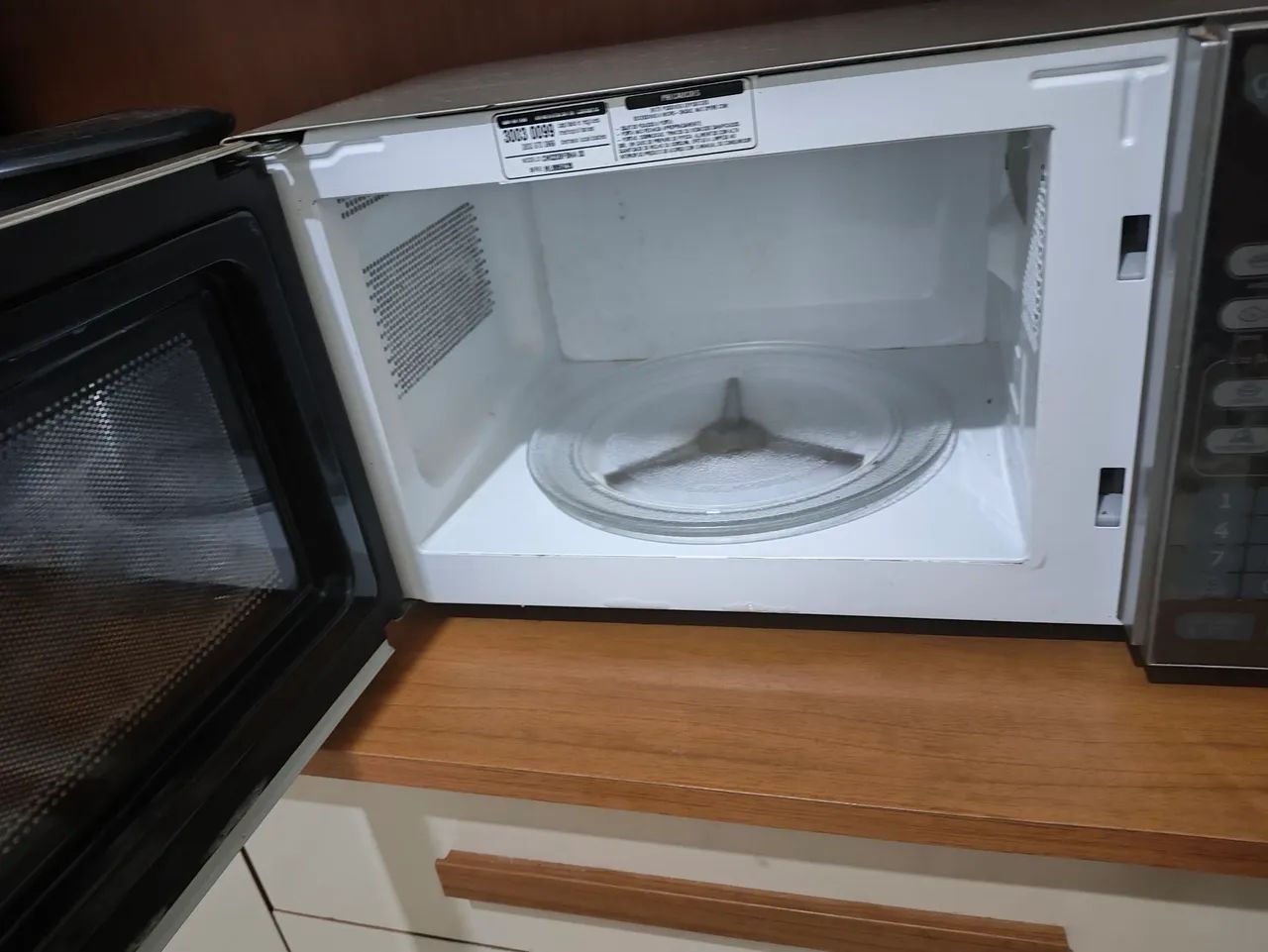 Micro-ondas com defeito - Leia a descrição - Foto 4