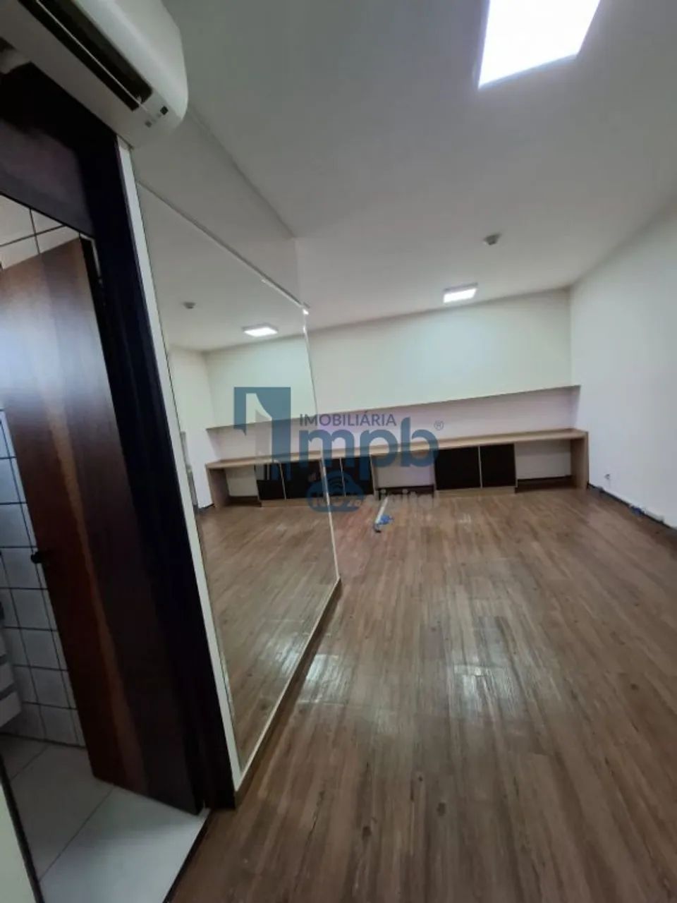 Locação de Comercial / Sala na cidade de Franca - Foto 4