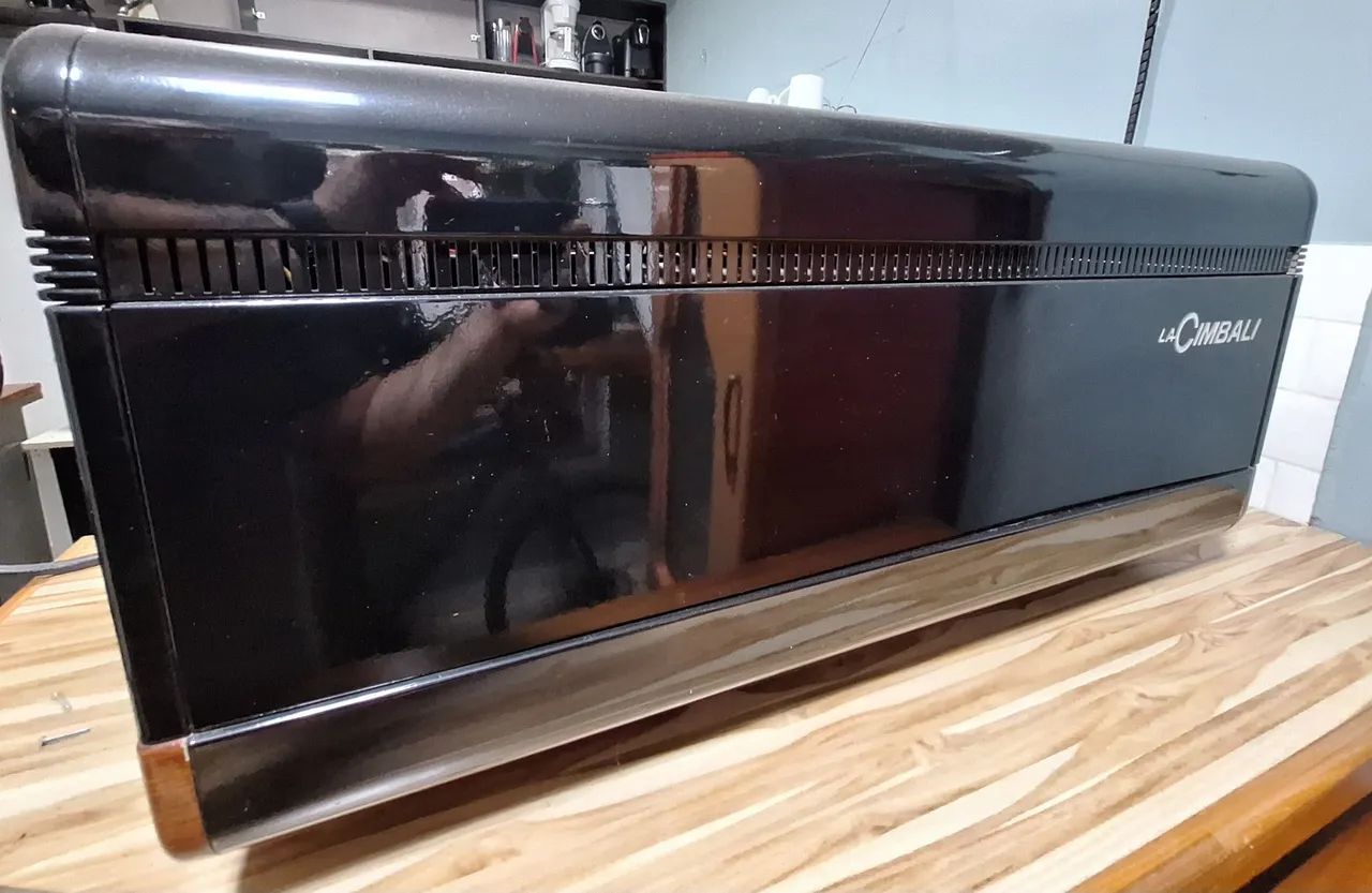 Máquina de Café Espresso Profissional La Cimbali M28 Basic - 3 Grupos - Foto 2
