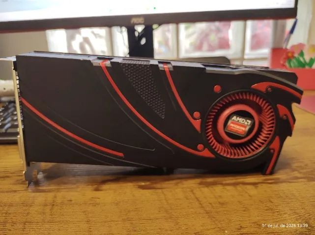 Placa de video R9 285